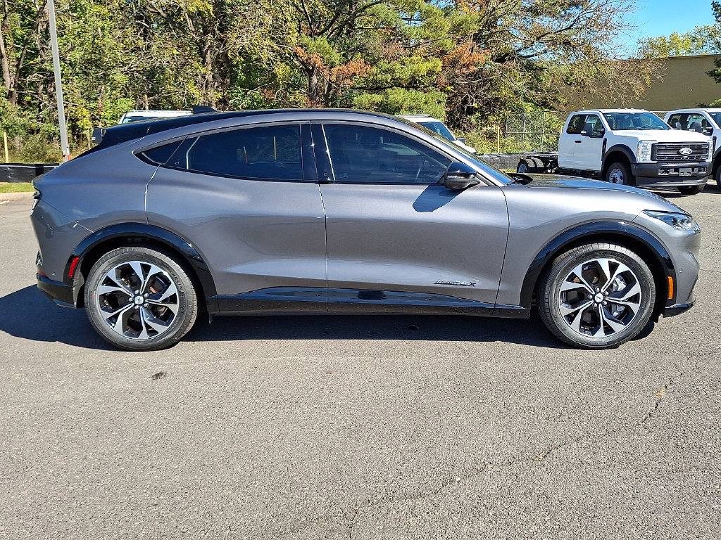 Certified 2023 Ford Mustang Mach-E Premium AWD/4WD image 10