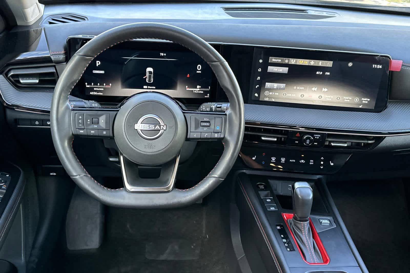 Used 2025 Nissan Kicks SR w/ SR Premium Package AWD/4WD image 15