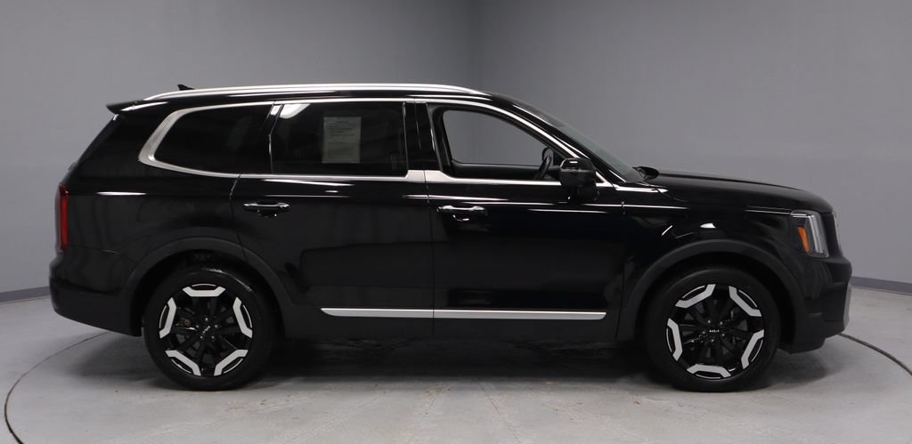 Used 2024 Kia Telluride S w/ S Sunroof Package FWD image 13