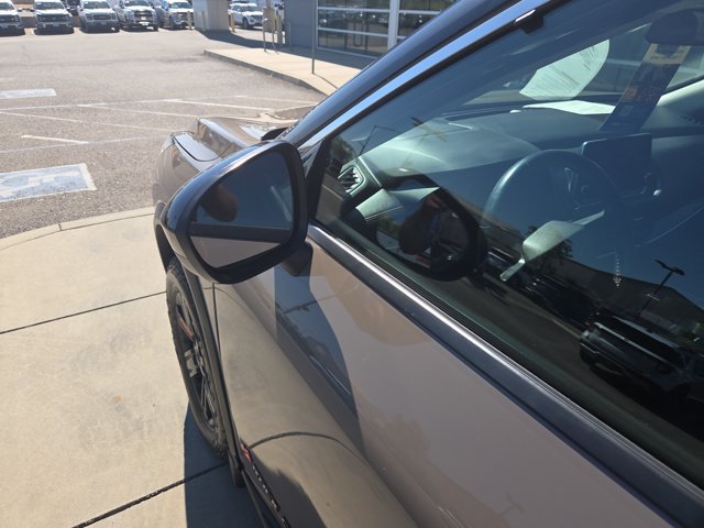 Used 2025 Nissan Rogue SV AWD/4WD image 10