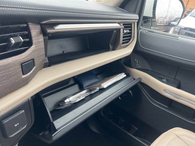 Certified 2023 Ford Expedition Limited image 20