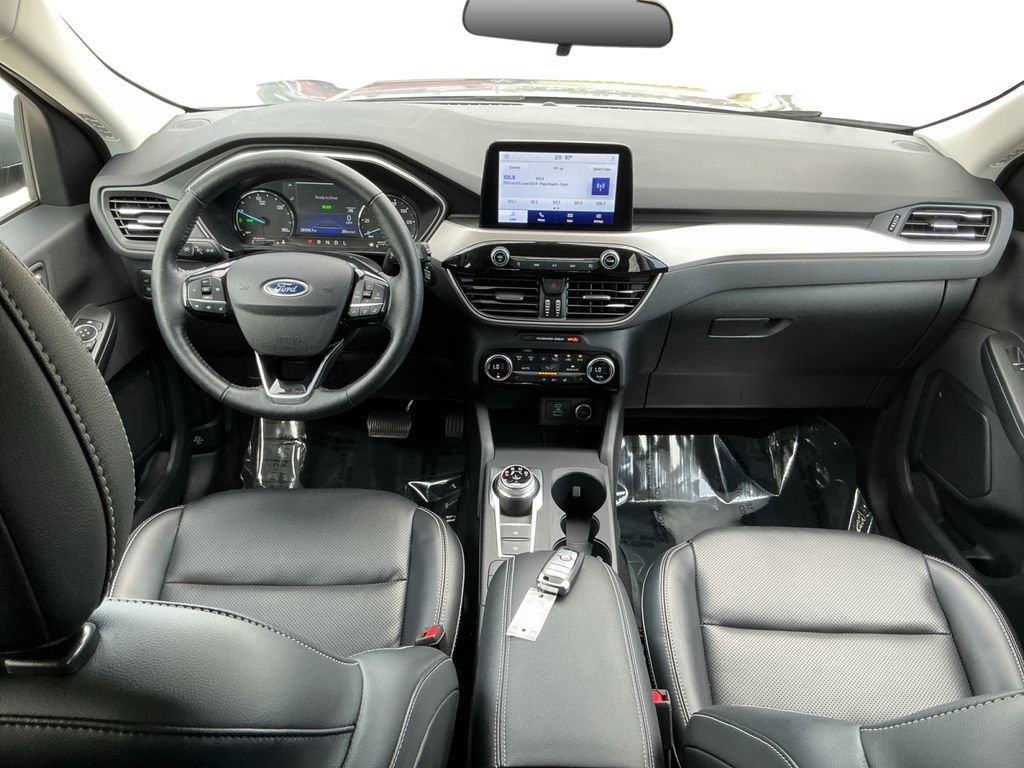 Certified 2021 Ford Escape SEL AWD/4WD image 30