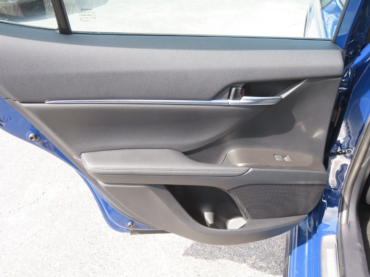Used 2024 Toyota Camry XSE FWD image 16