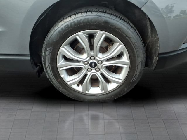 Certified 2024 Ford Edge Titanium AWD/4WD image 9