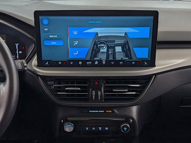 Certified 2024 Ford Escape Active AWD/4WD image 26