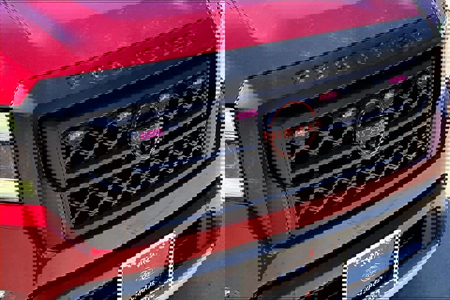 Used 2022 Nissan Frontier Pro-X image 32