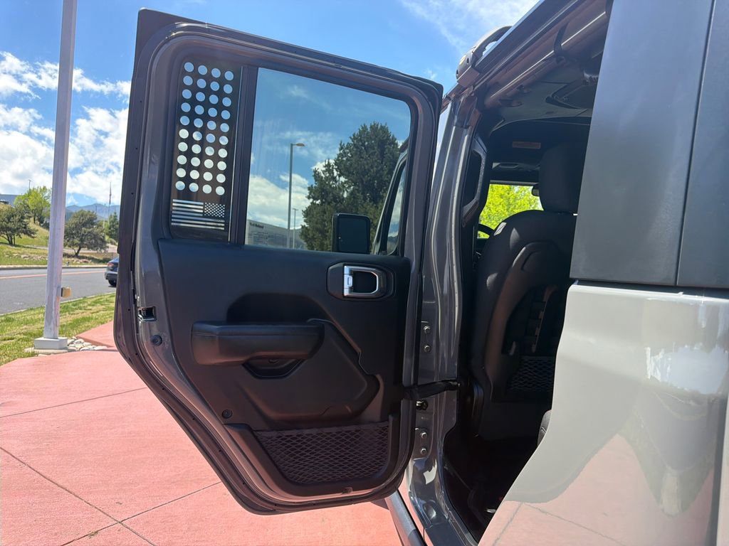 Used 2021 Jeep Gladiator Mojave w/ LED Lighting Group AWD/4WD image 21