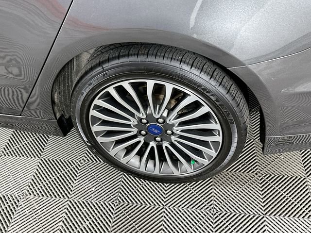 Certified 2017 Ford Fusion SE w/ Equipment Group 202A image 35