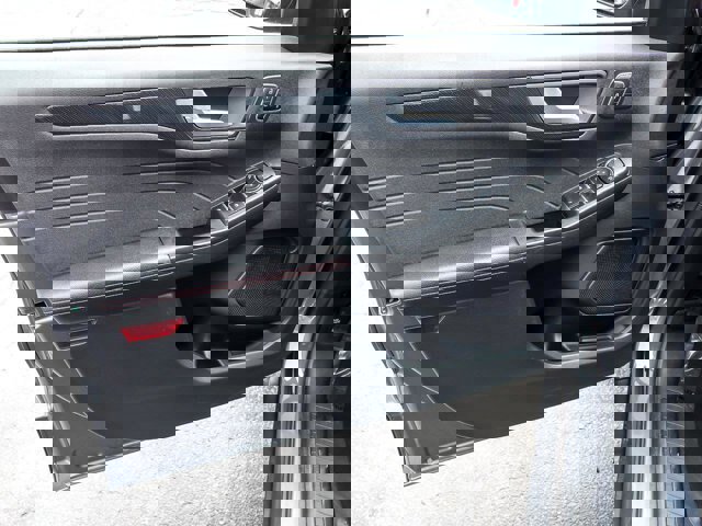 Certified 2023 Ford Escape ST-Line Elite AWD/4WD image 25