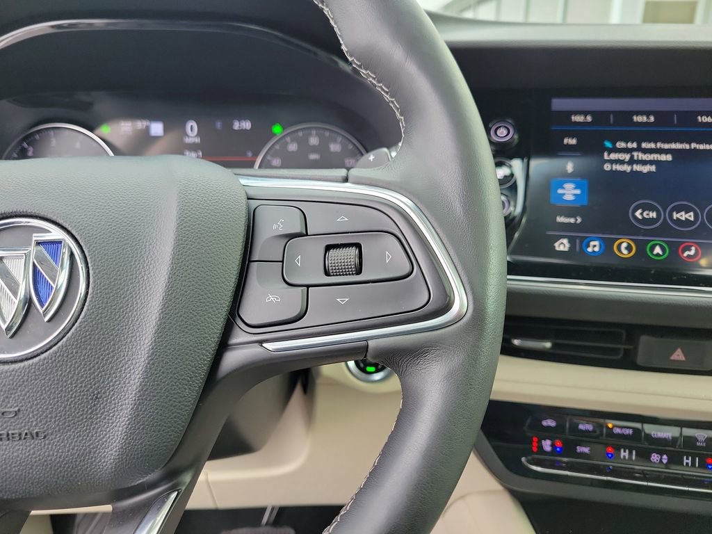 Used 2021 Buick Envision Avenir w/ Technology Package II image 24
