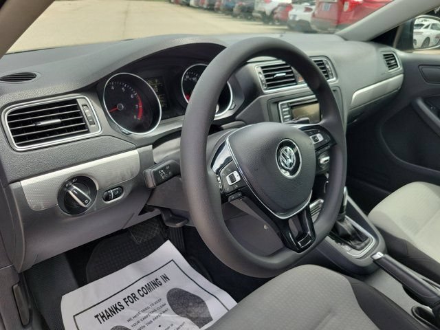 Used 2018 Volkswagen Jetta S FWD image 9