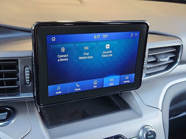 Certified 2022 Ford Explorer XLT w/ Equipment Group 202A AWD/4WD image 25