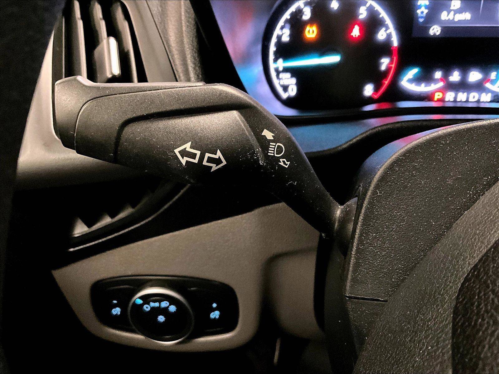 Certified 2020 Ford Transit Connect XL FWD image 29
