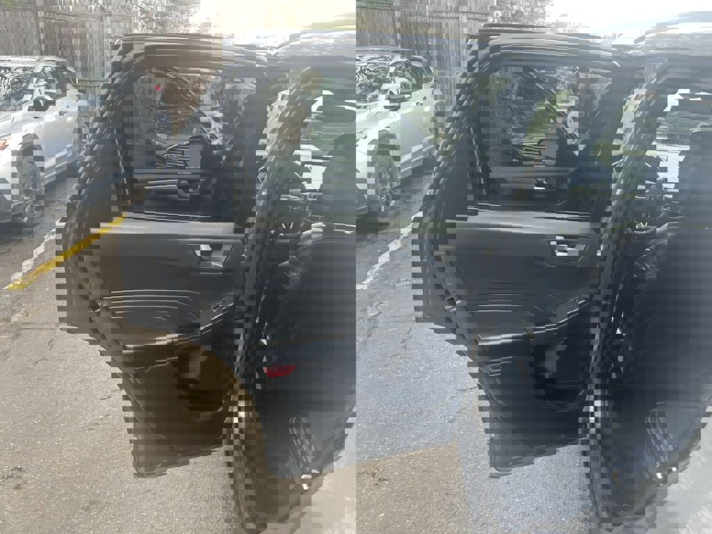 Certified 2024 Ford Escape Platinum image 12