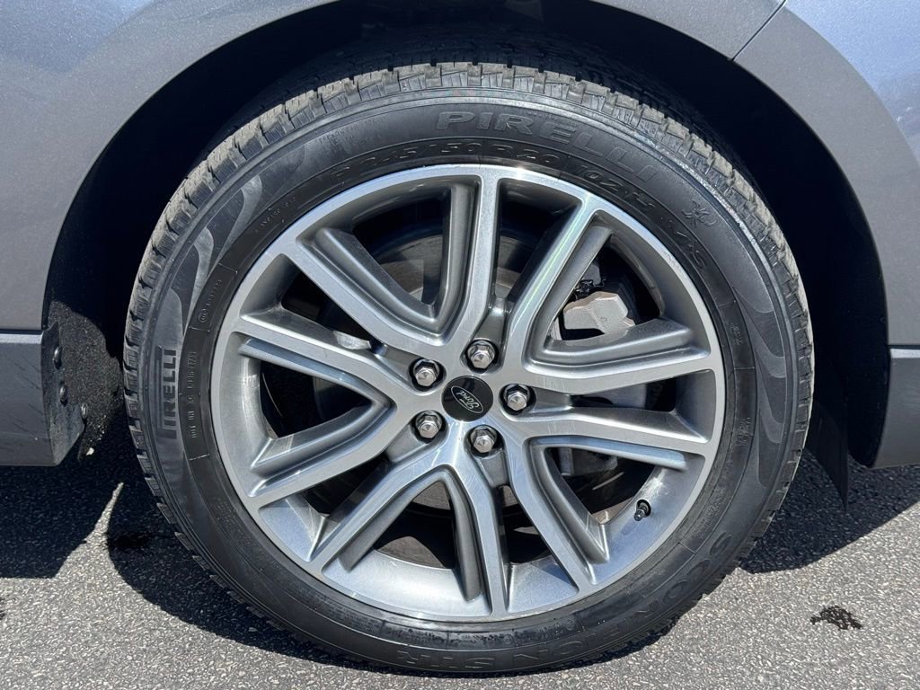 Certified 2023 Ford Edge Titanium AWD/4WD image 50