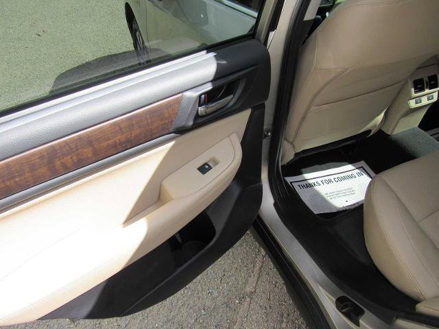 Used 2017 Subaru Outback 2.5i Limited AWD/4WD image 20