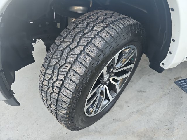 Used 2025 RAM 1500 Limited w/ Off Road Group AWD/4WD image 31