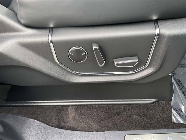 Certified 2023 Ford Expedition Max Platinum image 33