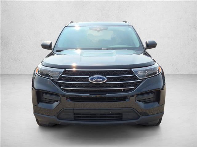 Certified 2023 Ford Explorer XLT AWD/4WD image 2