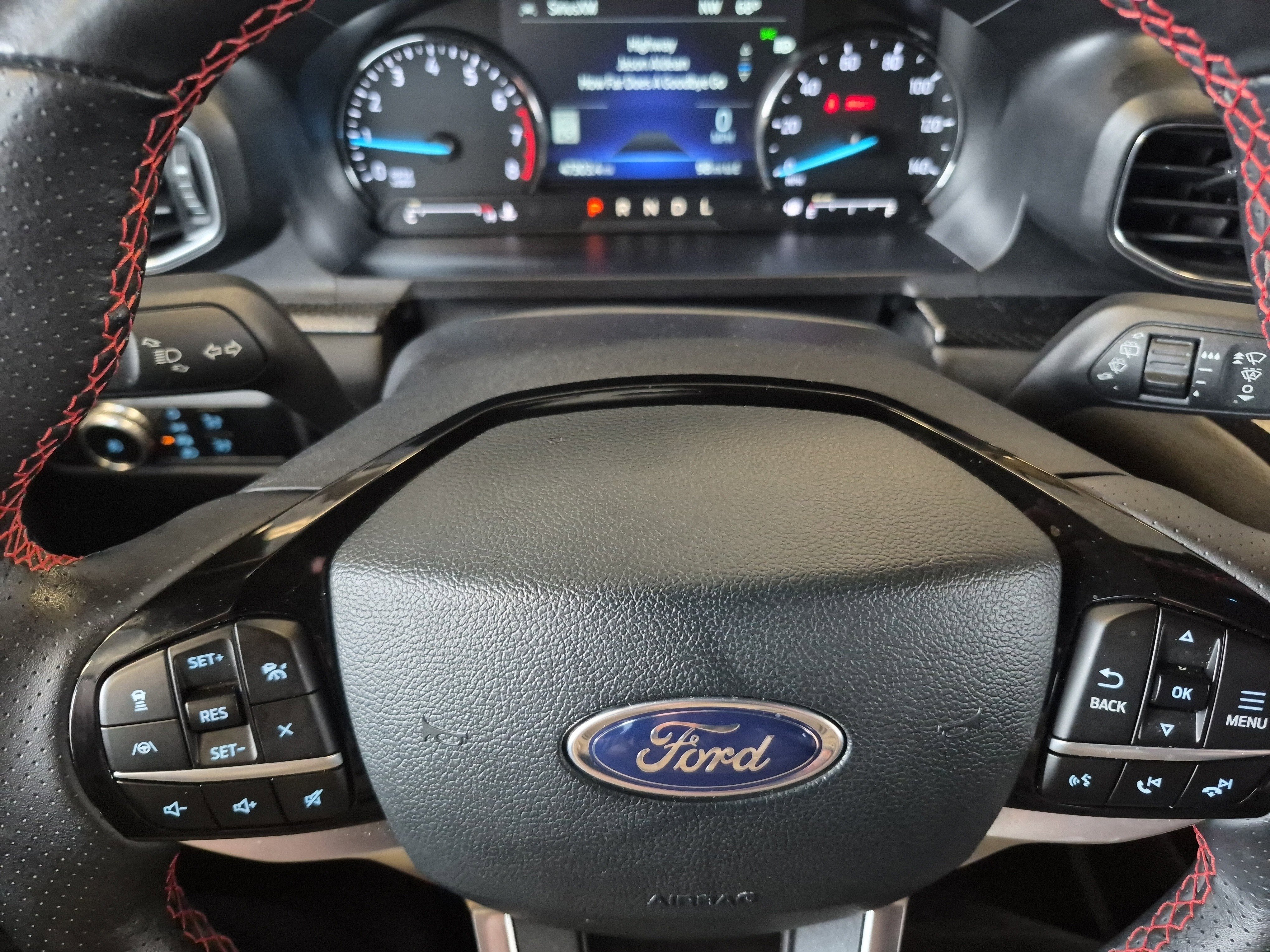 Certified 2023 Ford Explorer ST-Line w/ Class IV Trailer Tow Package image 28