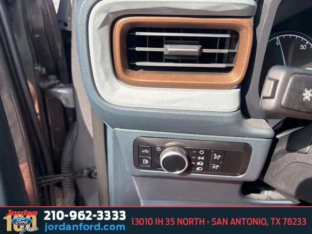 Certified 2023 Ford Maverick Lariat w/ Lariat Luxury Package FWD image 23