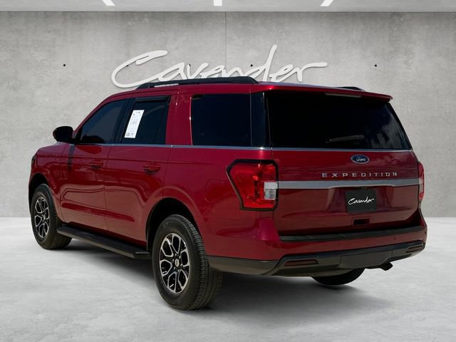 Certified 2022 Ford Expedition XLT image 3
