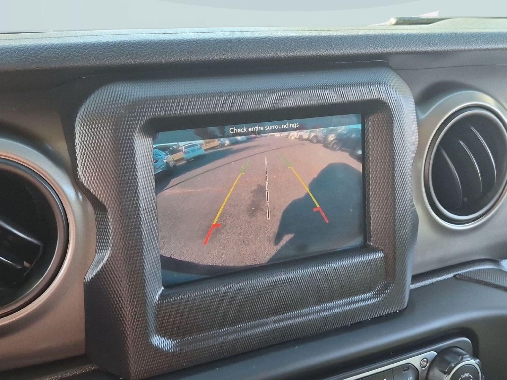 Used 2019 Jeep Wrangler Unlimited Sport S AWD/4WD image 19