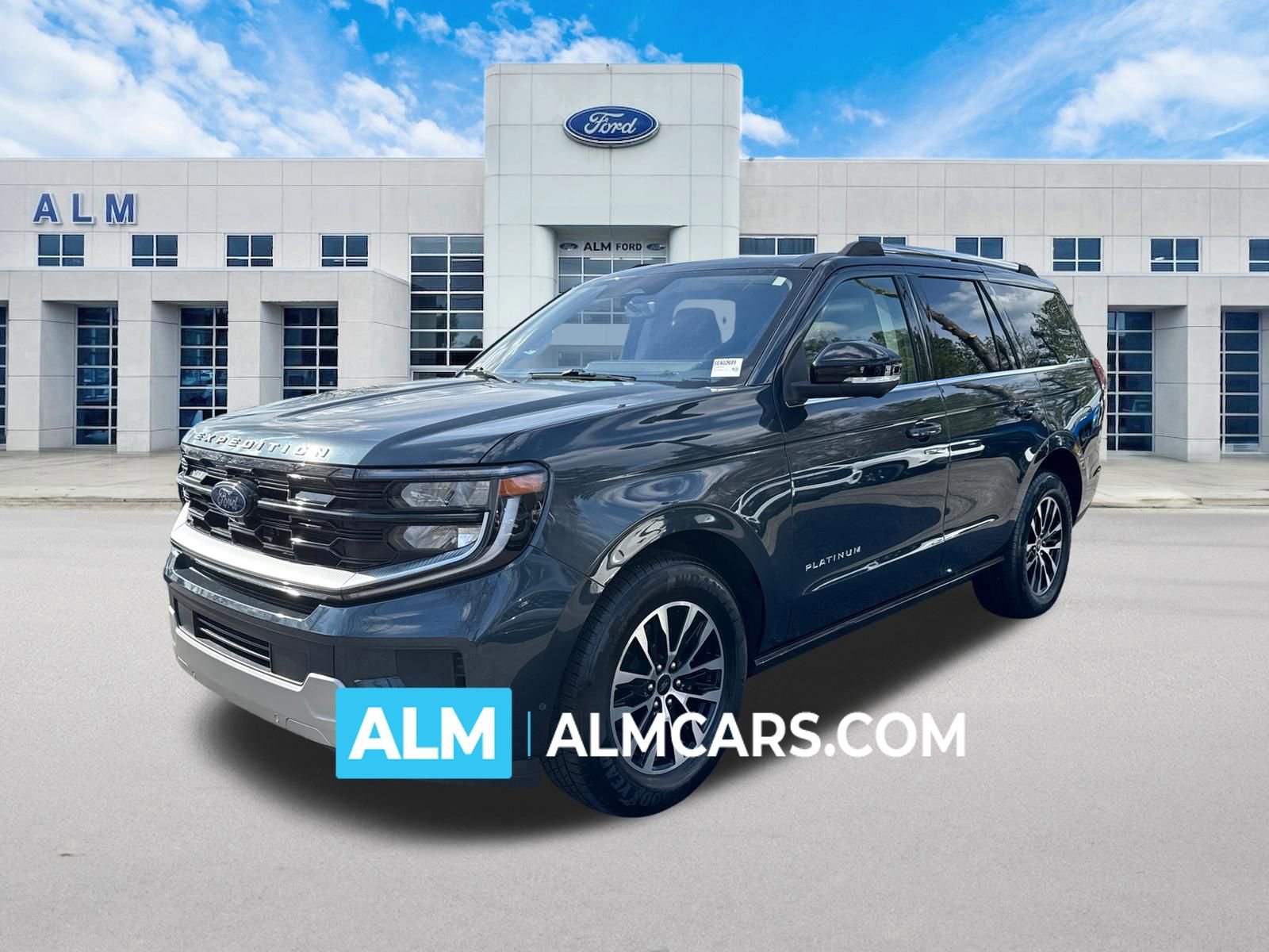 Certified 2025 Ford Expedition Platinum image 1