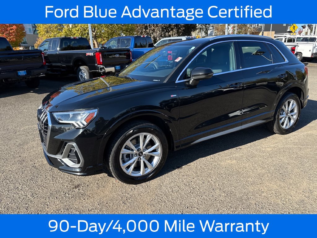 Used 2024 Audi Q3 2.0T Premium AWD/4WD image 3