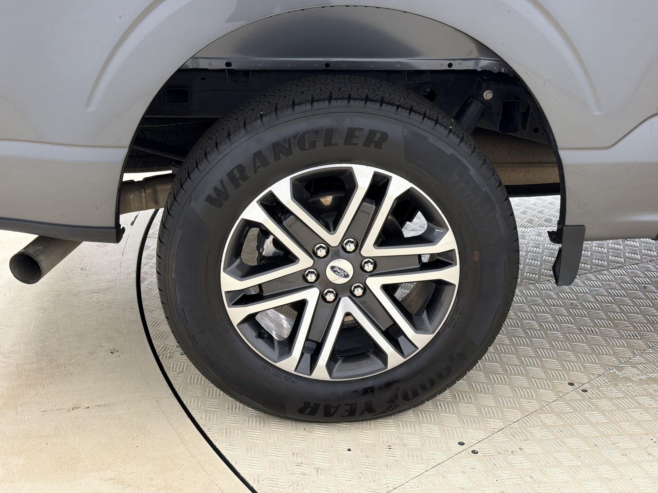 Certified 2023 Ford F150 XL w/ STX Appearance Package RWD image 12