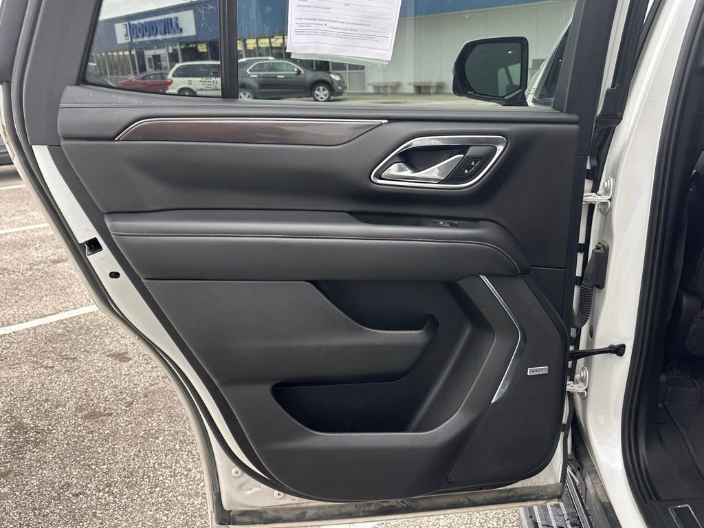 Used 2021 GMC Yukon AT4 w/ AT4 Premium Plus Package image 15