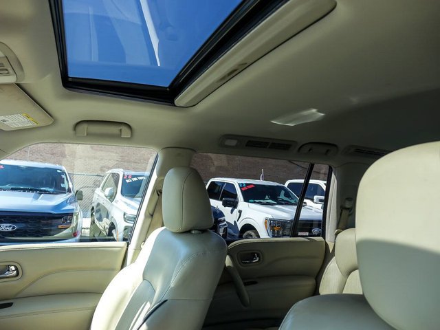 Used 2018 INFINITI QX80 4WD w/ Driver Assistance Package image 14
