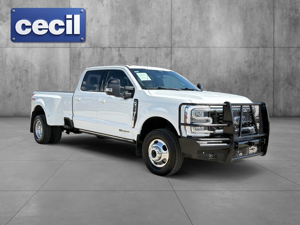 Certified 2024 Ford F350 Lariat w/ Lariat Ultimate Package AWD/4WD image 3