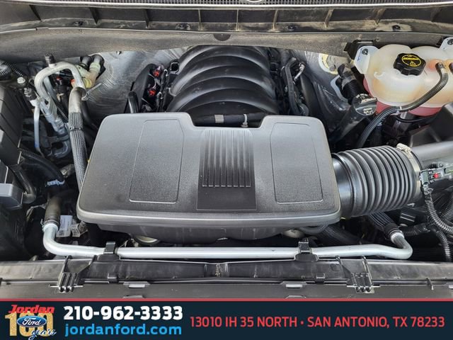 Used 2024 Chevrolet Suburban Z71 w/ Off-Road Capability Package AWD/4WD image 34