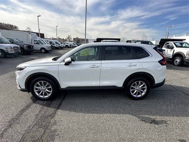 Used 2024 Honda CR-V EX image 2