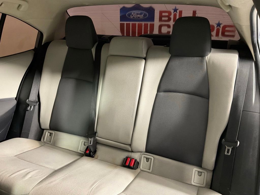 Used 2021 Toyota Corolla LE FWD image 16