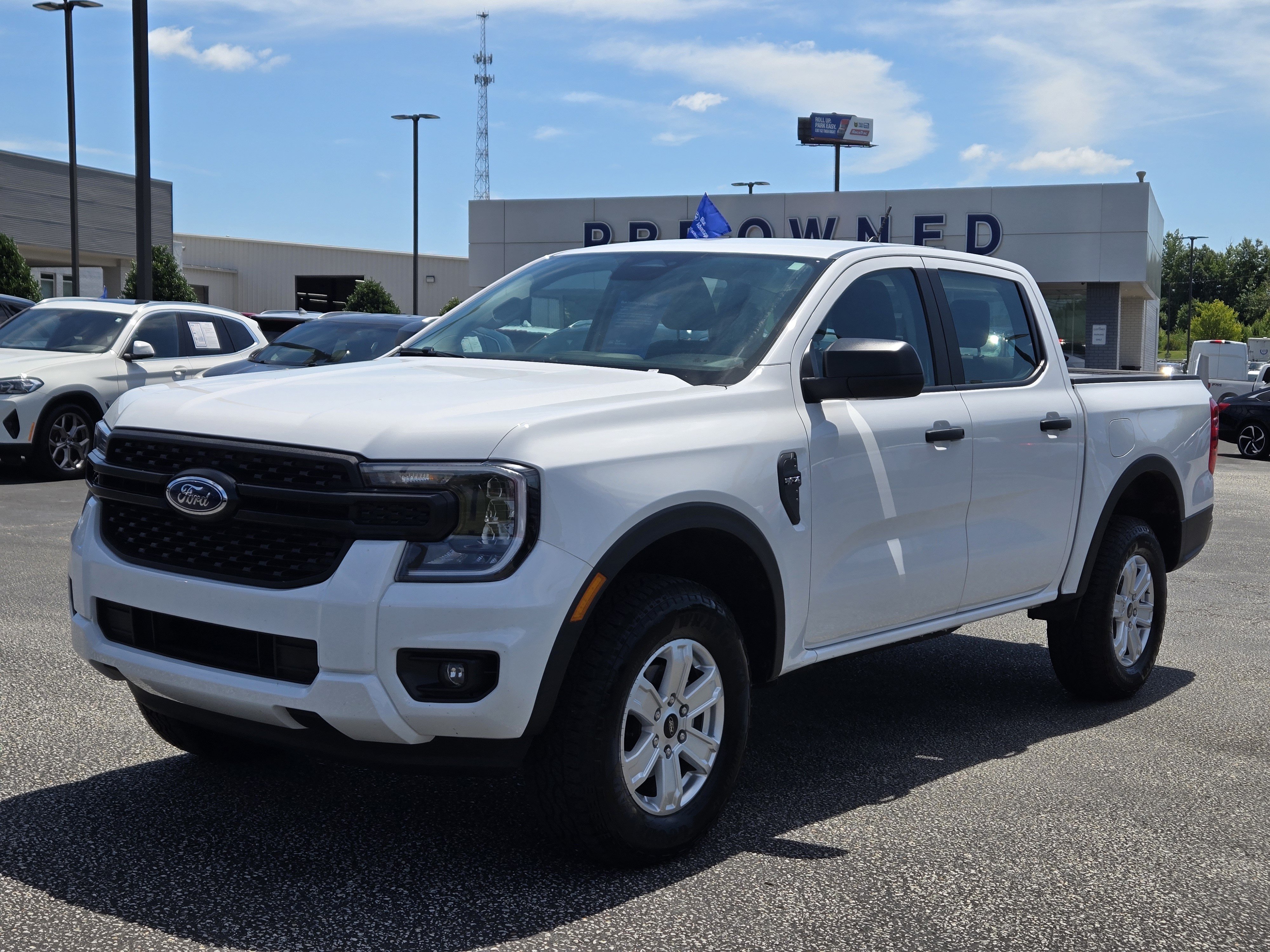 Certified 2025 Ford Ranger XL w/ Trailer Tow Package RWD image 2