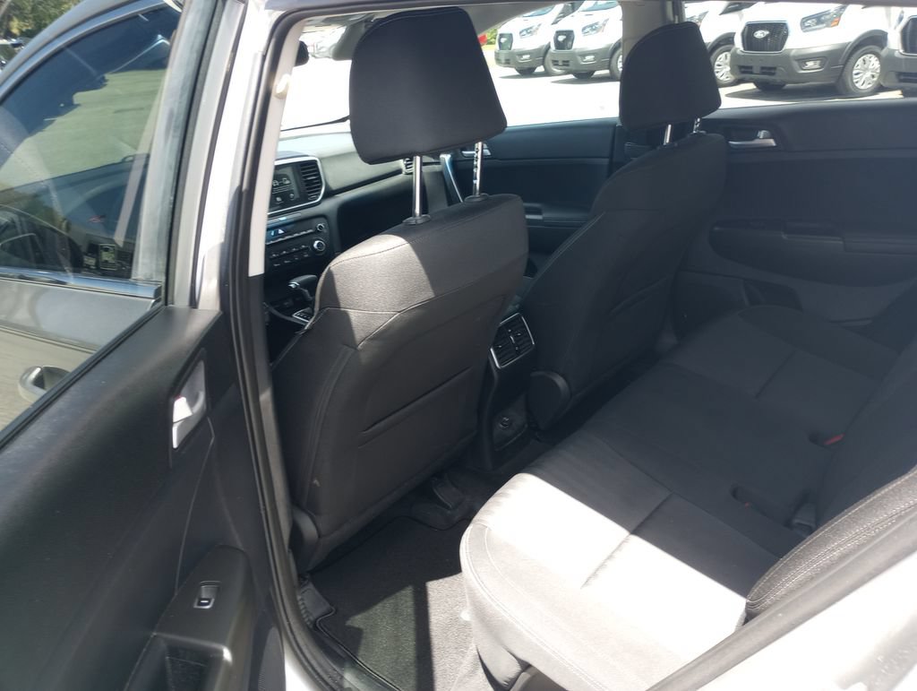 Used 2021 Kia Sportage LX FWD image 16