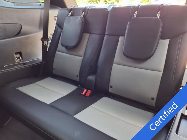 Certified 2023 Ford Explorer XLT w/ Equipment Group 202A AWD/4WD image 8