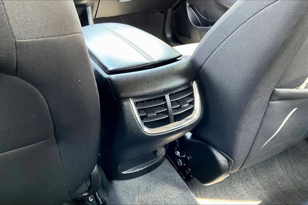 Used 2024 Chevrolet Malibu LT FWD image 11