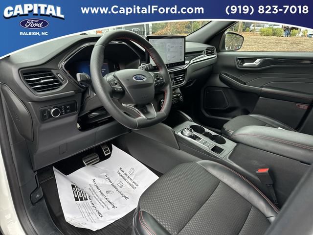 Certified 2024 Ford Escape ST-Line w/ Tech Pack #1 image 18