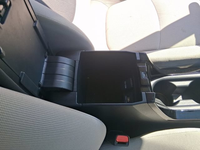 Used 2021 Toyota Corolla LE FWD image 25