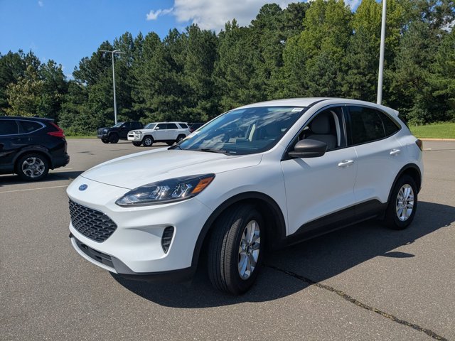 Certified 2022 Ford Escape SE w/ Convenience Package FWD image 3