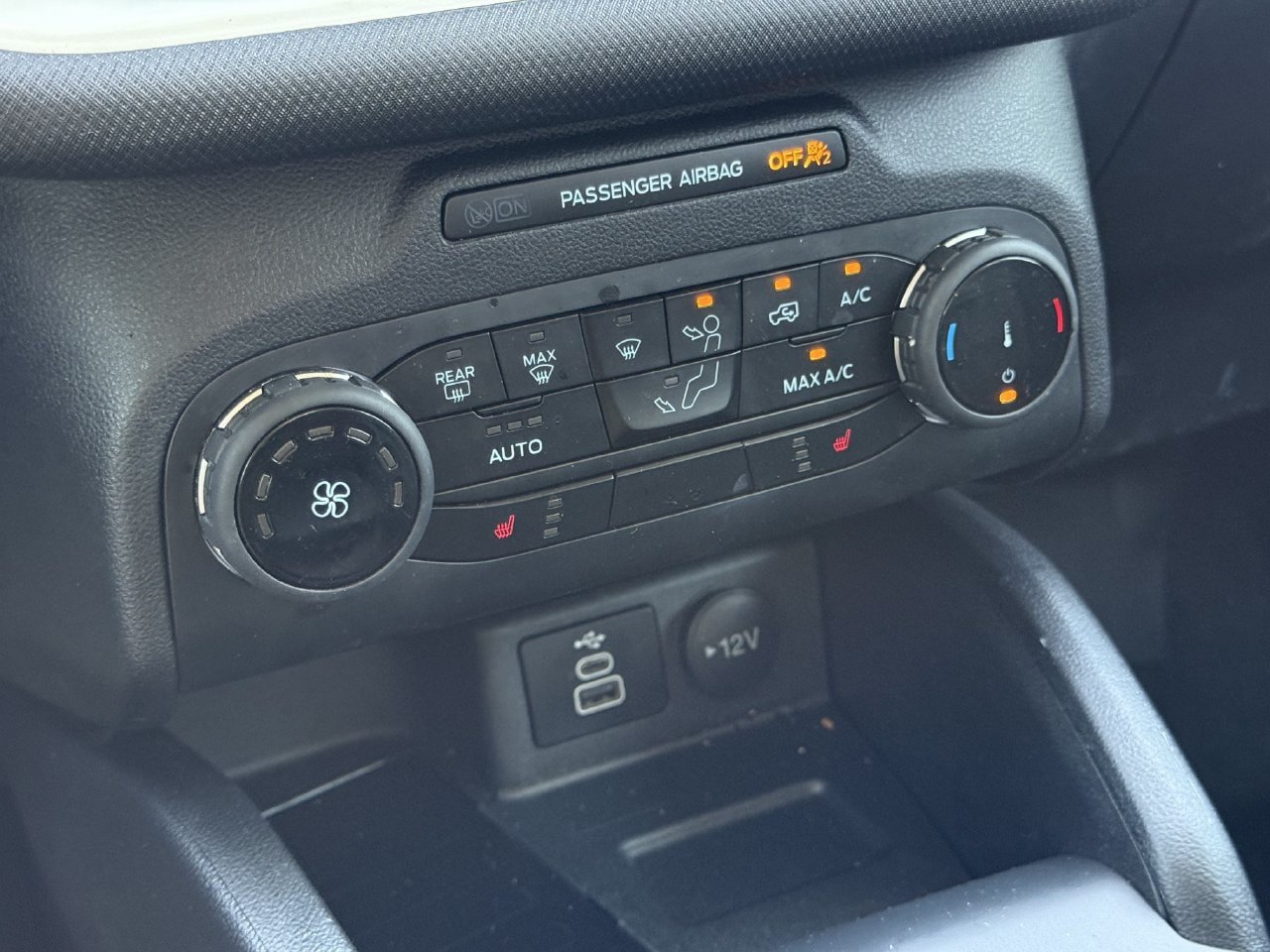 Certified 2024 Ford Bronco Sport Heritage w/ Heritage Convenience Package AWD/4WD image 18