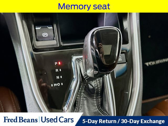 Used 2021 Subaru Outback Touring w/ Popular Package #2 image 24