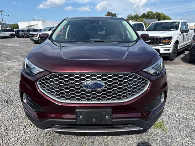 Certified 2024 Ford Edge SEL w/ Convenience Package AWD/4WD image 3
