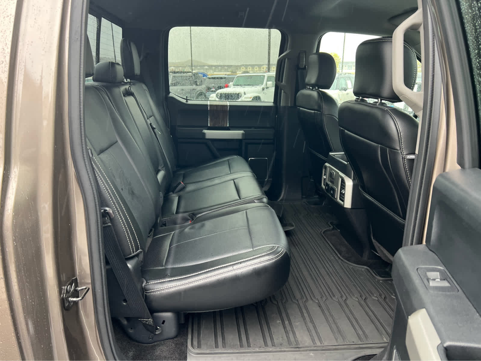 Certified 2018 Ford F150 Lariat w/ Equipment Group 502A Luxury image 25