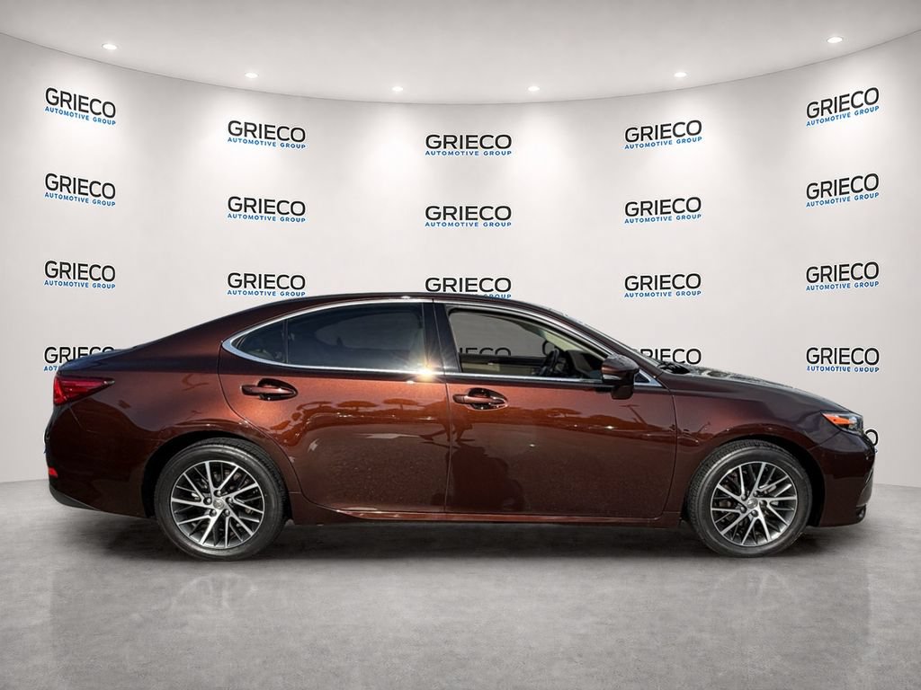 Used 2018 Lexus ES 350 w/ Luxury Package w/Wood Trim FWD image 8