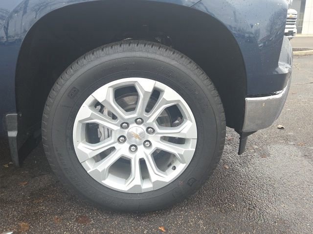 Used 2023 Chevrolet Silverado 1500 LTZ w/ LTZ Convenience Package II image 7