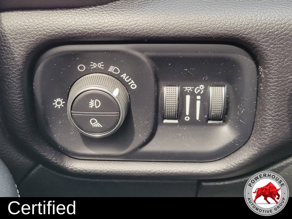 Used 2024 RAM 2500 Laramie image 27